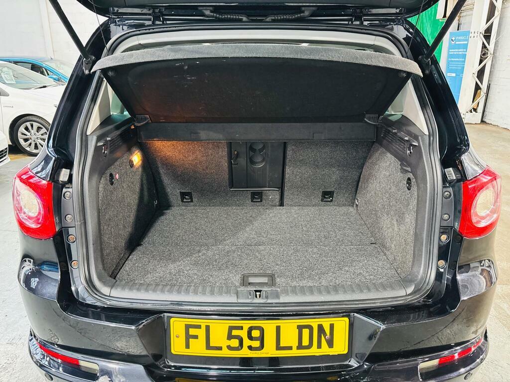 Volkswagen Tiguan 2L Se Black #24