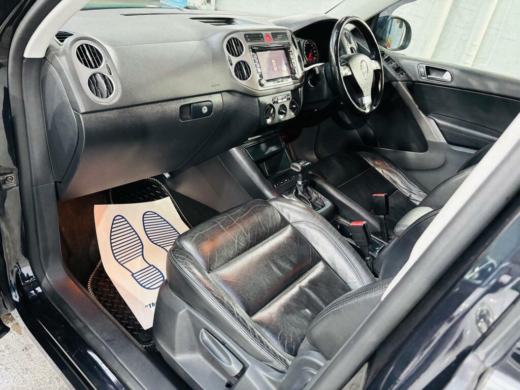 Volkswagen Tiguan 2L Se Black #12