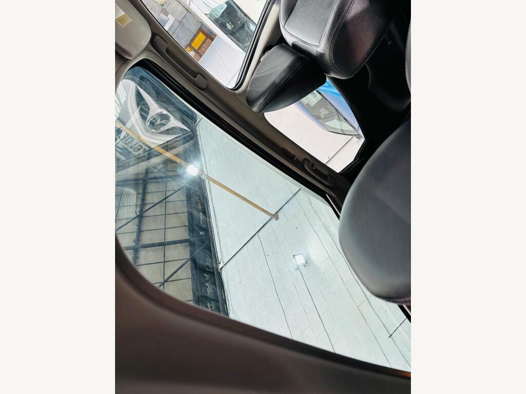 Nissan Qashqai Tekna White #15