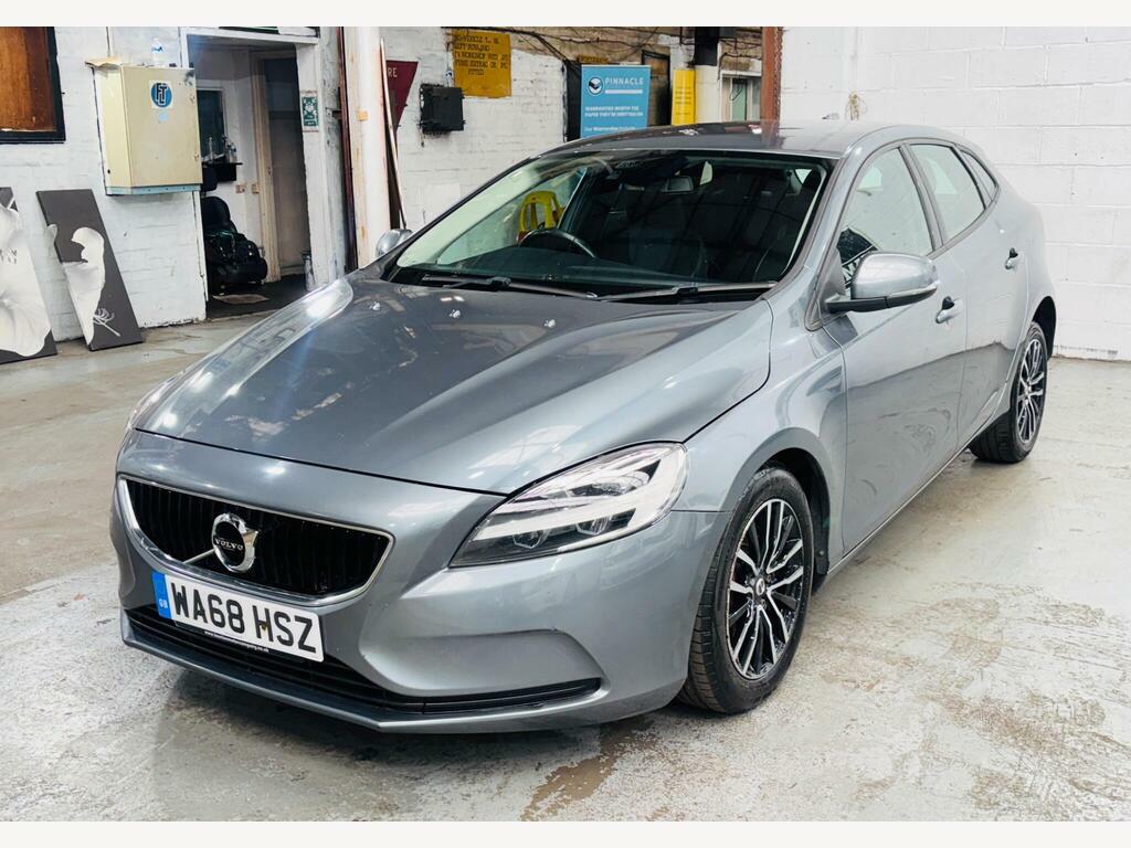 Volvo V40 1.5 T2 Gpf Momentum Euro 6 S S Grey #3