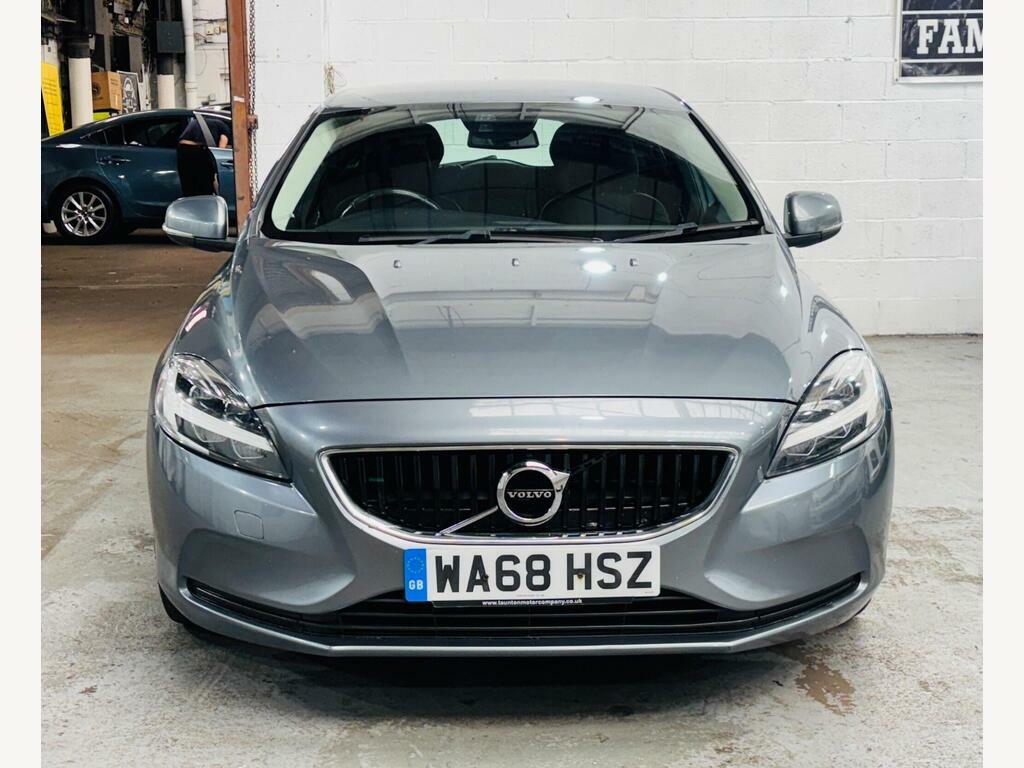 Volvo V40 1.5 T2 Gpf Momentum Euro 6 S S Grey #2