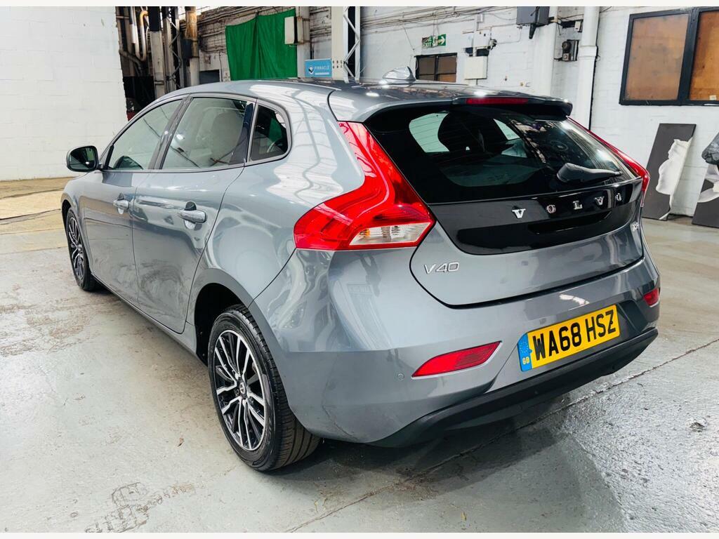 Volvo V40 1.5 T2 Gpf Momentum Euro 6 S S Grey #6