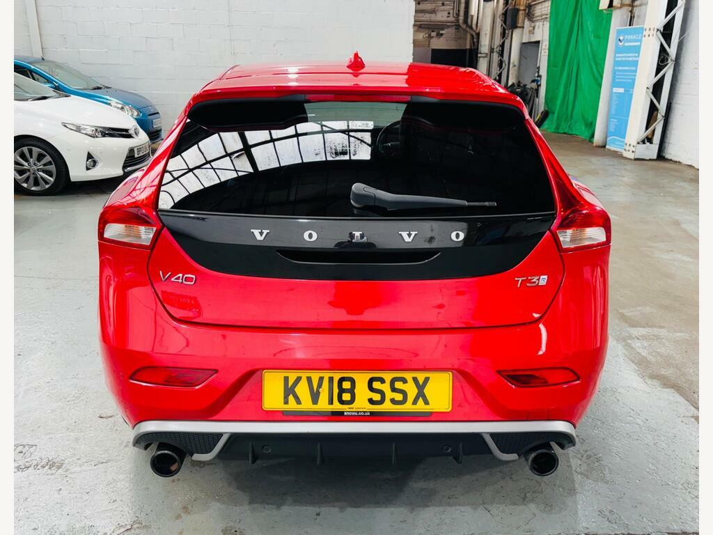 Volvo V40 1.5 T3 R-design Euro 6 S S Red #5
