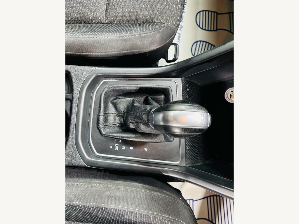 Volkswagen Touran 1.2 Se Tsi Bluemotion Blue #25