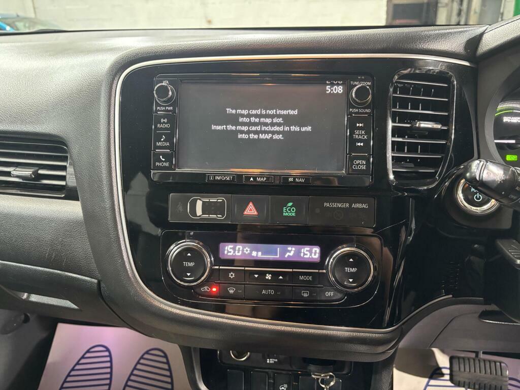 Mitsubishi Outlander 2.2 Di-d Gx3 4Wd Euro 6 Silver #19