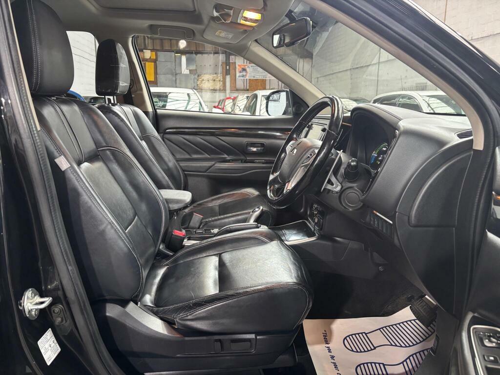 Mitsubishi Outlander 2.2 Di-d Gx3 4Wd Euro 6 Silver #11