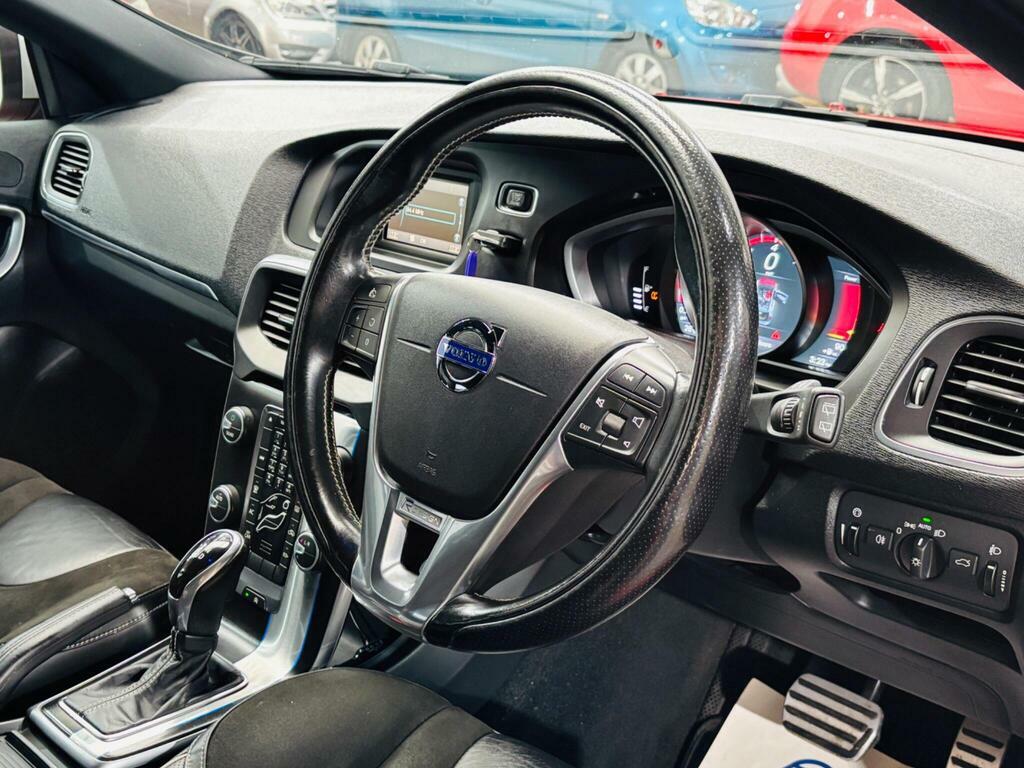 Volvo V40 2.0 D4 R-design Nav Geartronic Euro 6 Ss White #10