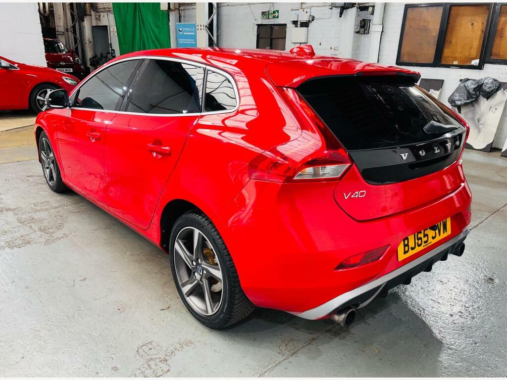 Volvo V40 1.5 T2 R-design Euro 6 S S Red #6