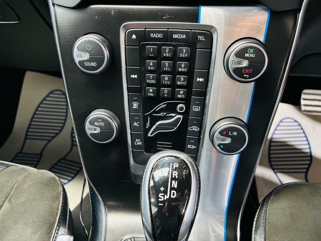 Volvo V40 2.0 D4 R-design Nav Geartronic Euro 6 Ss White #21