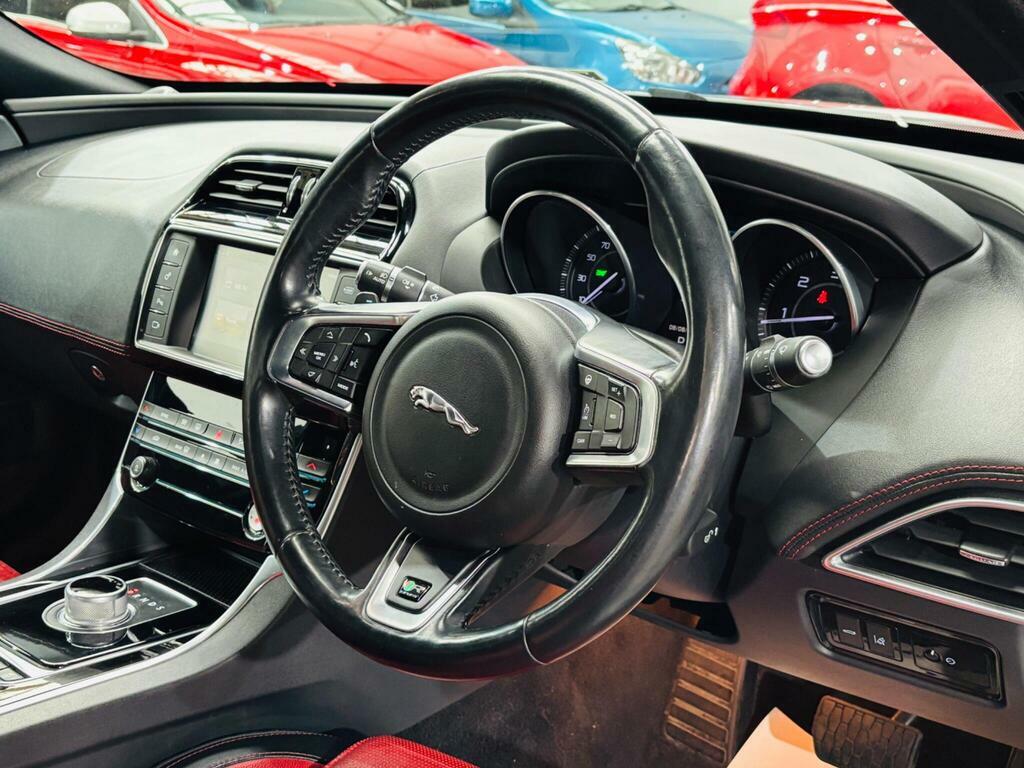 Jaguar XE 2.0 Gtdi R-sport Euro 6 Ss Red #10