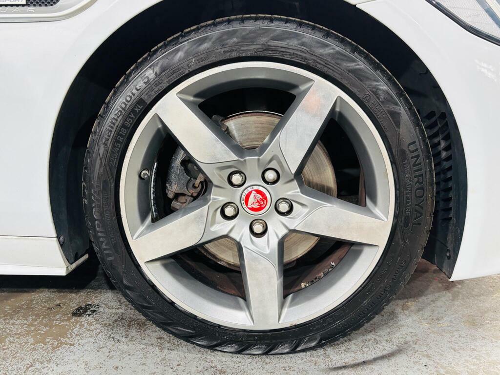 Jaguar XE 2.0 Gtdi R-sport Euro 6 Ss Red #23