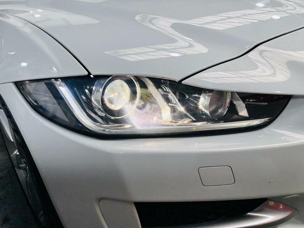 Jaguar XE 2.0 Gtdi R-sport Euro 6 Ss Red #22