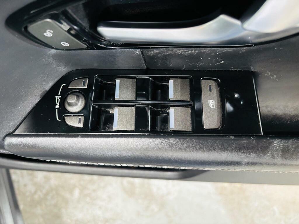 Land Rover Range Rover Evoque 2.0 Ed4 Se Tech Suv Fwd Euro 6 Black #15