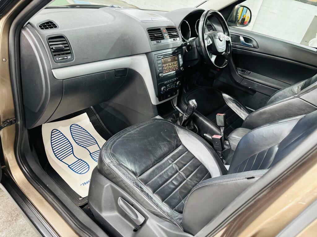 Skoda Yeti Se Tsi Blue #12