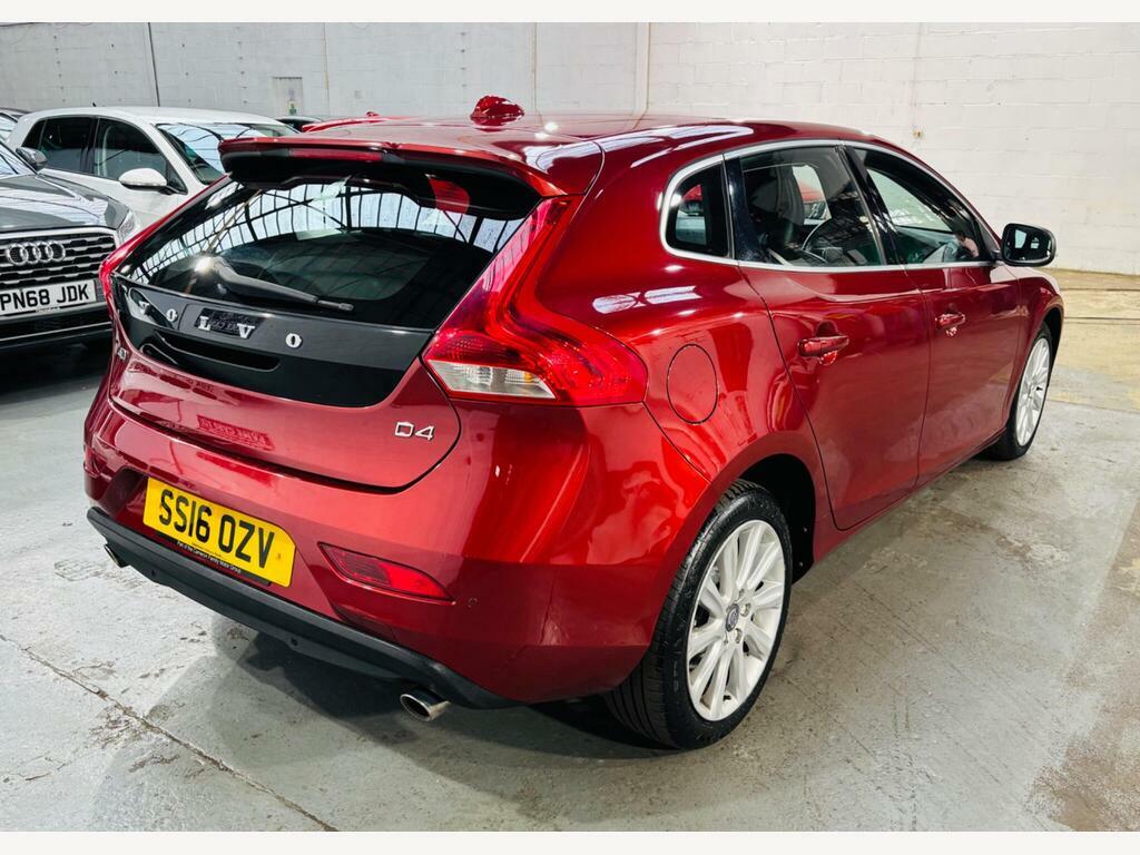 Volvo V40 2.0 D4 Se Lux Nav Euro 6 S S Red #4