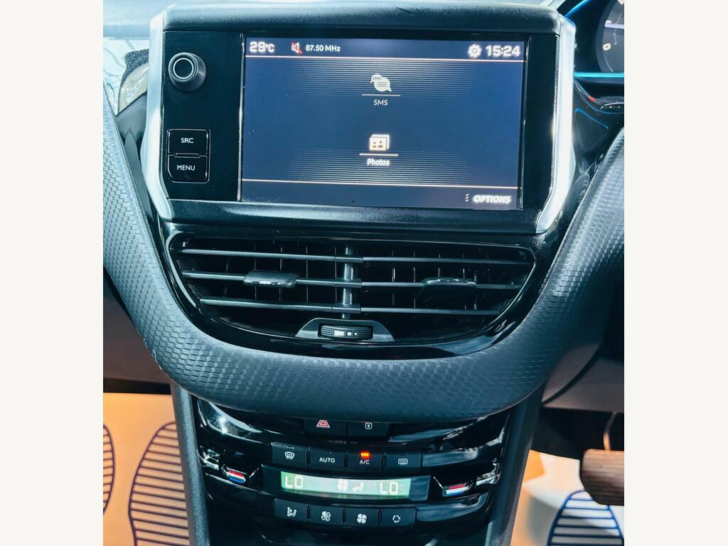 Peugeot 2008 2017 1.2 Puretech Allure Suv Eur Black #17
