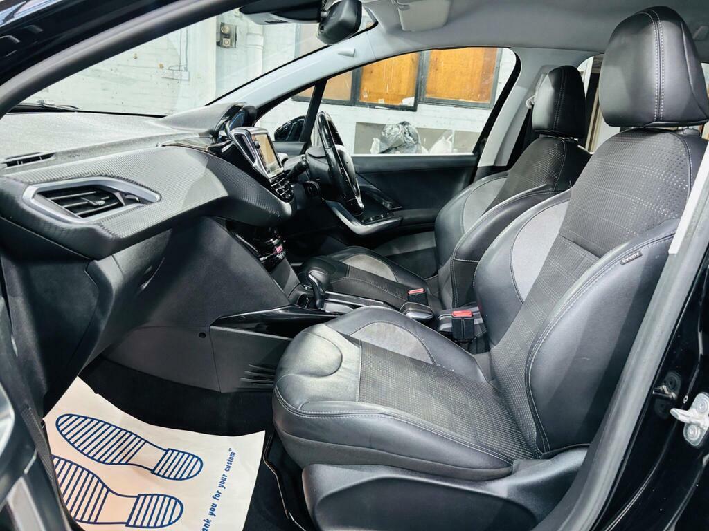 Peugeot 2008 2017 1.2 Puretech Allure Suv Eur Black #12
