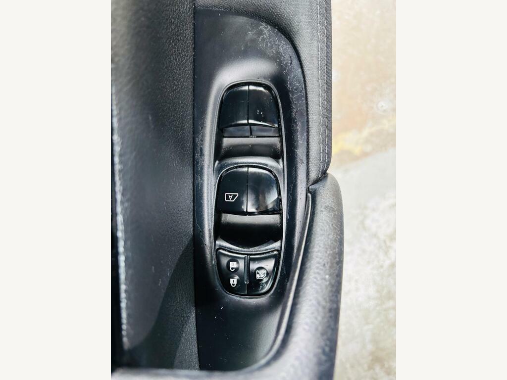 Nissan Qashqai 1.2 Tekna Dig-t Silver 1 Former Keep Silver #15