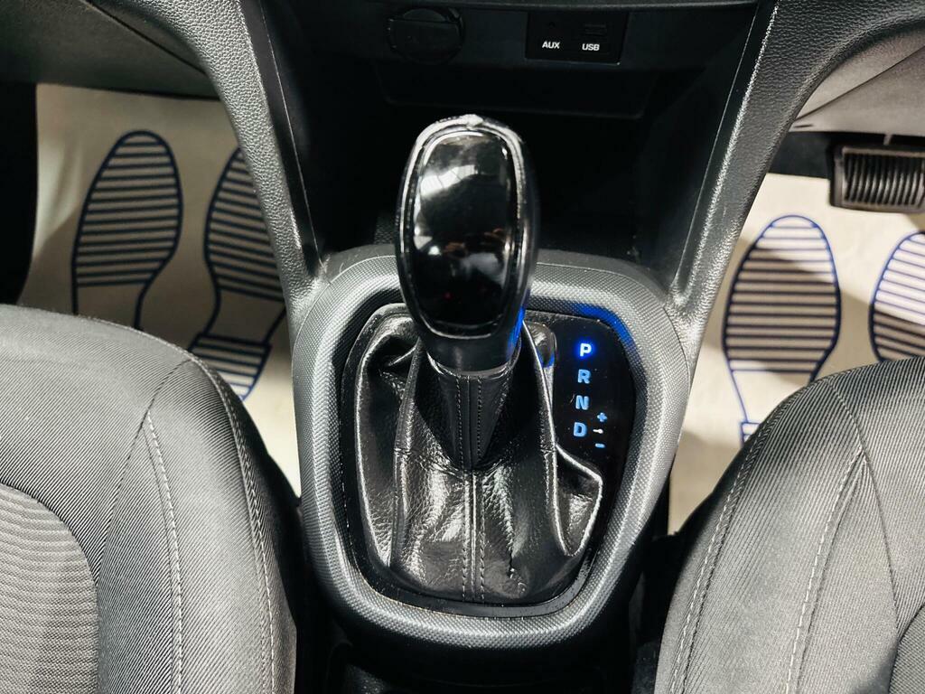 Hyundai I10 Hyundai I10 Se 1.2 Kappa 5-Speed Mt 5-Door Hb Grey #19