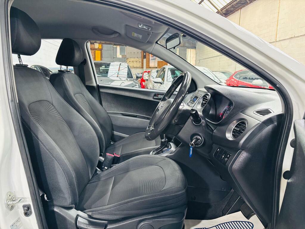 Hyundai I10 Hyundai I10 Se 1.2 Kappa 5-Speed Mt 5-Door Hb Grey #11