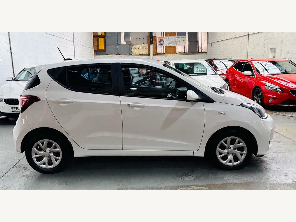 Hyundai I10 Hyundai I10 Se 1.2 Kappa 5-Speed Mt 5-Door Hb Grey #7