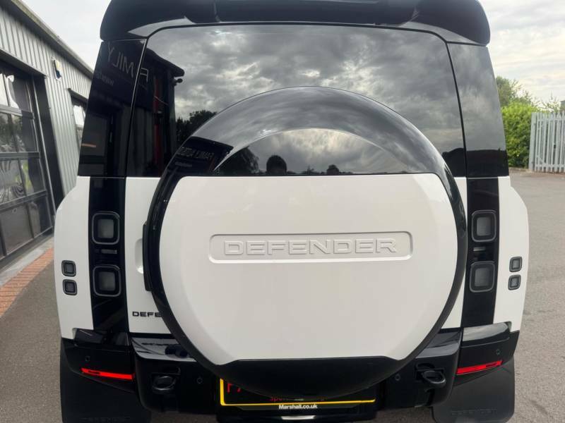 Land Rover Defender 110 3.0 D250 X-dynamic Se 110 Grey #6
