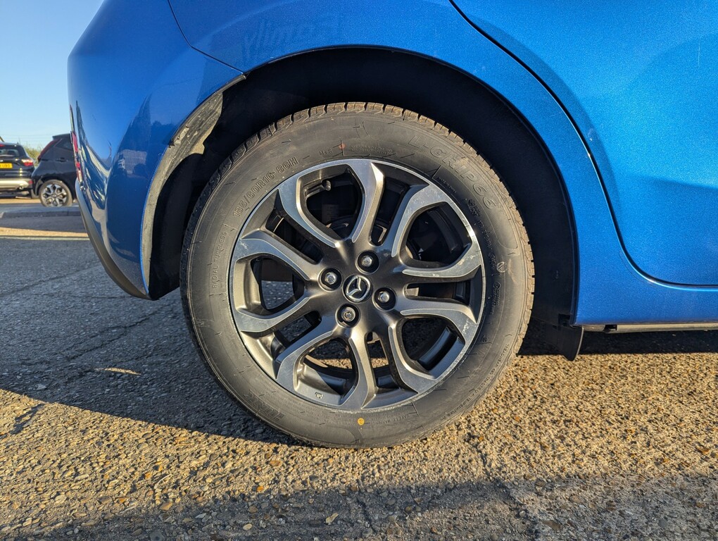Mazda 2 Hatchback 1.5 Skyactiv-g Sport 201666 Blue #3