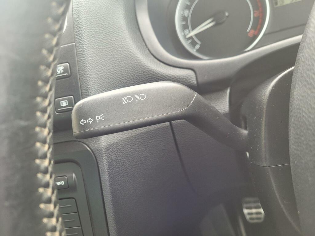 Skoda Roomster 1.6 16V 2 Tiptronic Grey #28