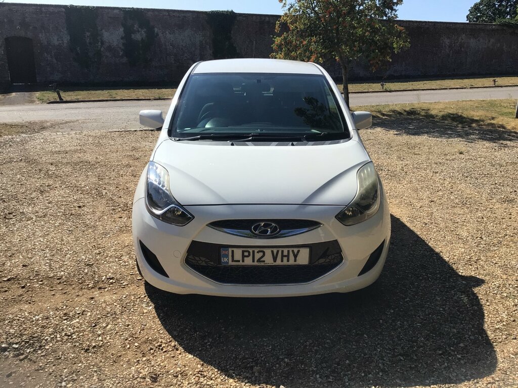 Hyundai Ix20 1.4 Active Hatchback Euro 5 Ss White #4