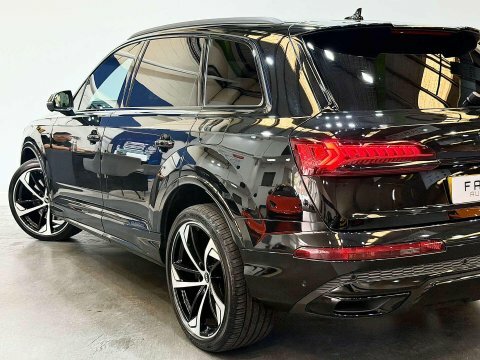 Audi Q7 3.0 L S Line 55 Tfsi Mhev Quattro 4Wd  #16