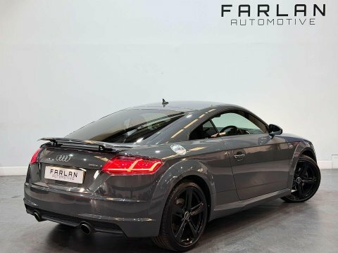 Audi TT 2.0 Tfsi Black Grey #4