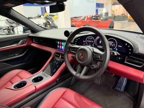 Porsche Taycan Performance Plus 93.4Kwh Turbo Saloon Blue #26