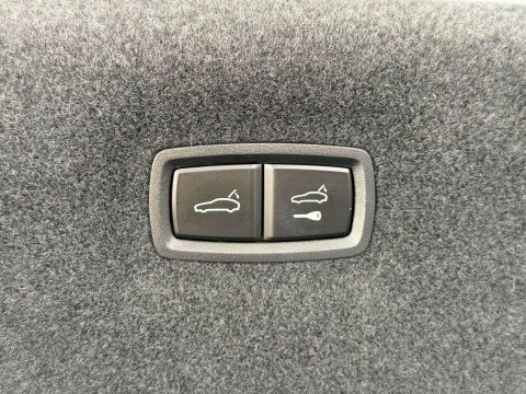 Porsche Taycan Performance Plus 93.4Kwh Turbo Saloon Blue #61