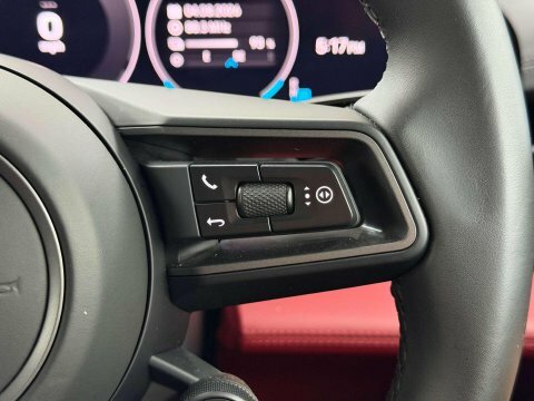Porsche Taycan Performance Plus 93.4Kwh Turbo Saloon Blue #30