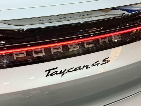 Porsche Taycan Performance Plus 93.4Kwh Turbo Saloon Blue #50