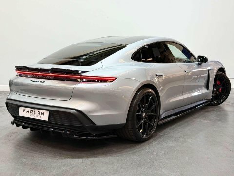Porsche Taycan Performance Plus 93.4Kwh Turbo Saloon Blue #18
