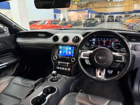 Ford Mustang 5.0 V8 Gt Black #2