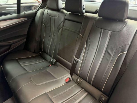 BMW 5 Series M Sport Blue #30