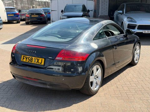 Audi TT 2.0 Tdi Coupe Black #4