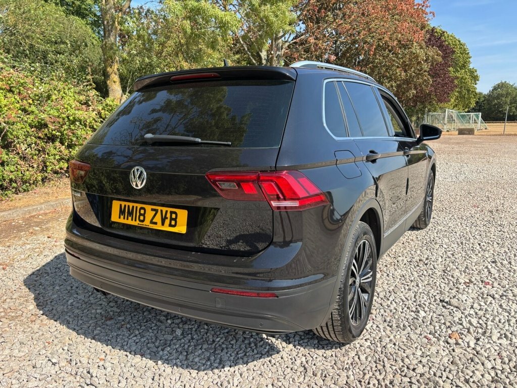 Volkswagen Tiguan 1.4L Se Navigation MM18ZVB Black #4