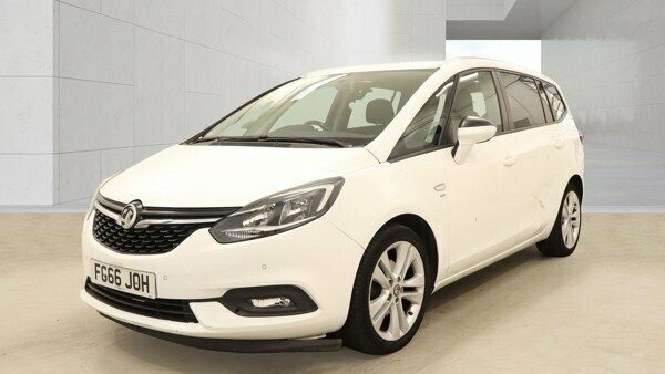 Vauxhall Zafira Tourer 1.4L Sri White #2