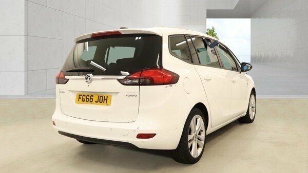 Vauxhall Zafira Tourer 1.4L Sri White #6