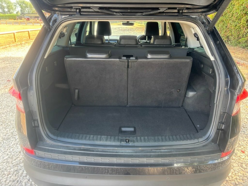Skoda Kodiaq 2.0 Tdi Se L White #15