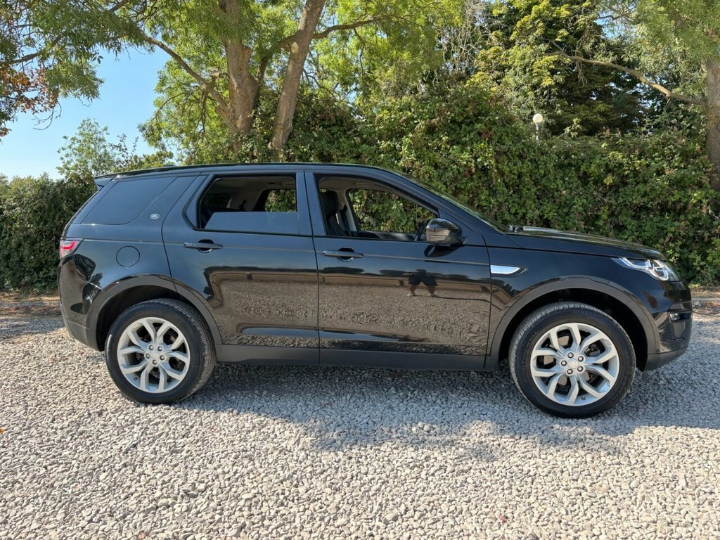 Land Rover Discovery Sport 2L Hse Black #2