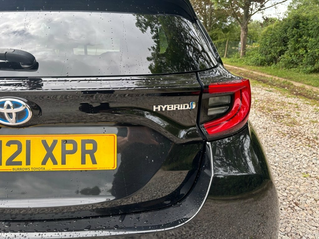 Toyota Yaris 1.5 Hybrid Icon Cvt Grey #11