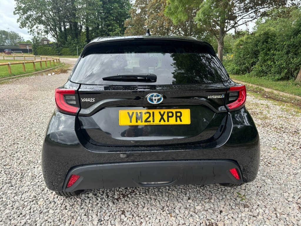 Toyota Yaris 1.5 Hybrid Icon Cvt Grey #12