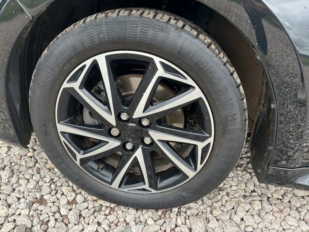 Toyota Yaris 1.5 Hybrid Icon Cvt Grey #13