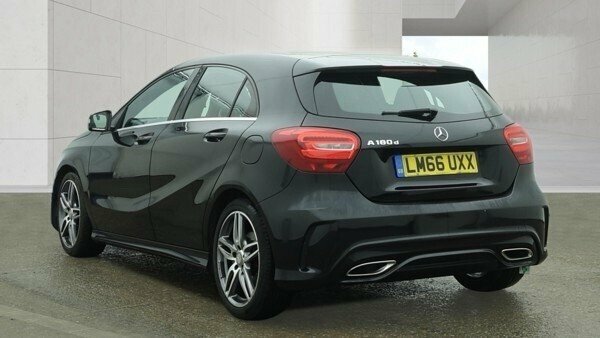 Mercedes-Benz A Class 1.5L Amg Line Black #4