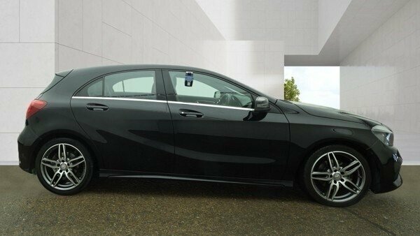 Mercedes-Benz A Class 1.5L Amg Line Black #5