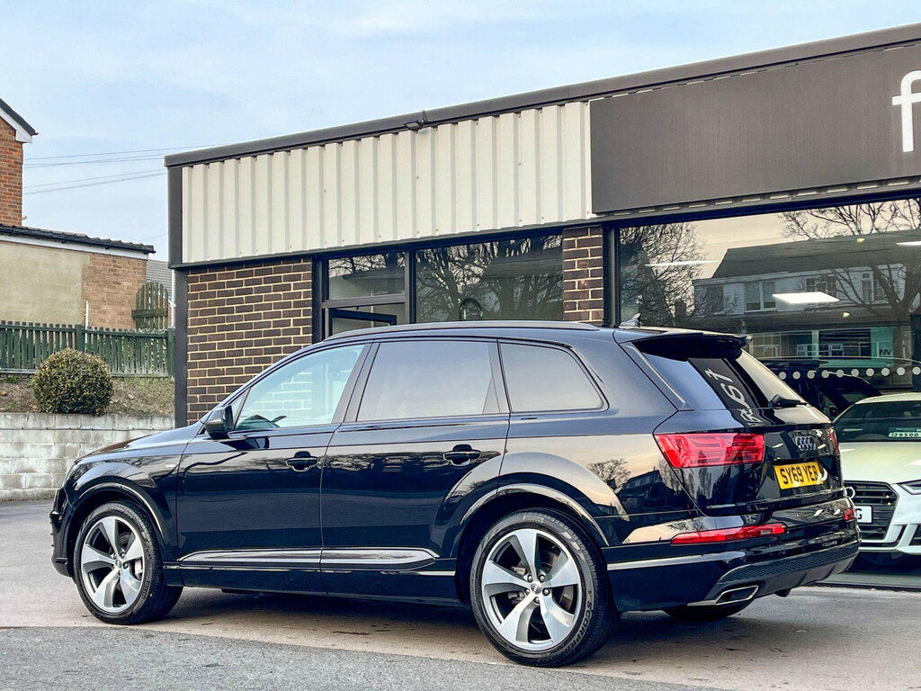Audi Q7 3.0 Tdi 50 S Line Quattro Tiptronic 286Ps Black #4